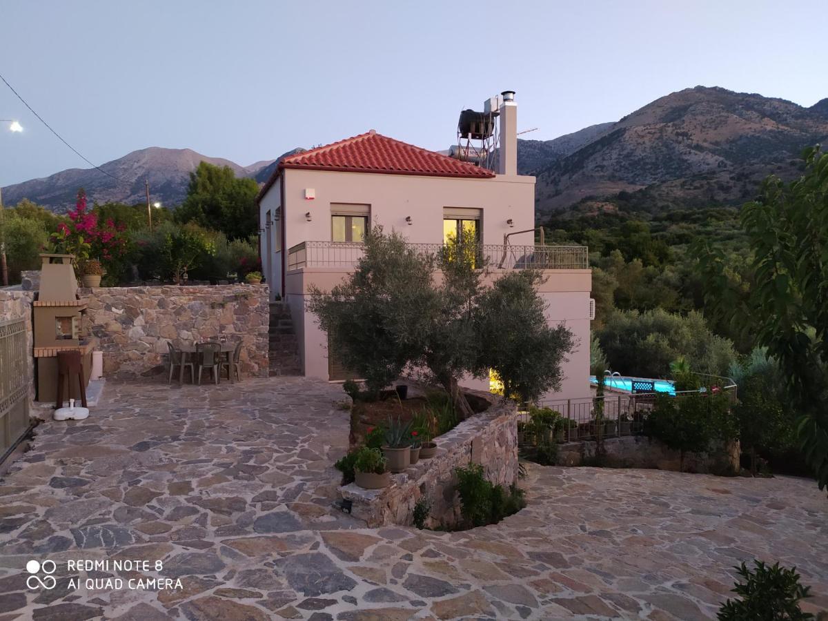 "Villa Kastania" Melidoni, Chania, Crete Exterior photo